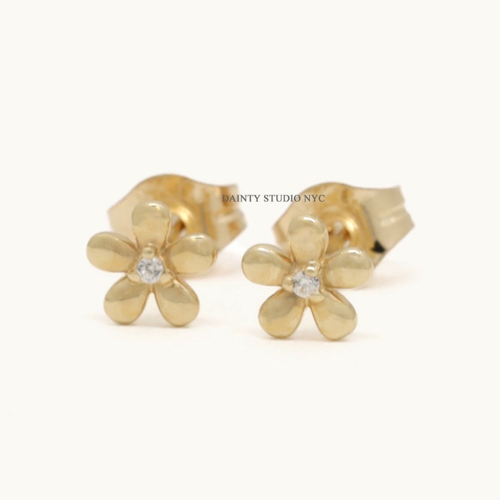 14k solid gold flower earrings